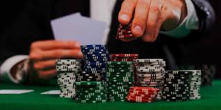 Онлайн казино Spinamba Casino